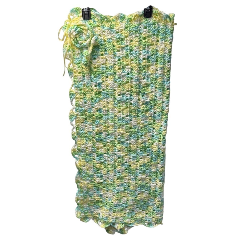 Handmade Crochet Baby Blanket Pastel Colors‎ Scallop Edge Rose Detail 36 x 36